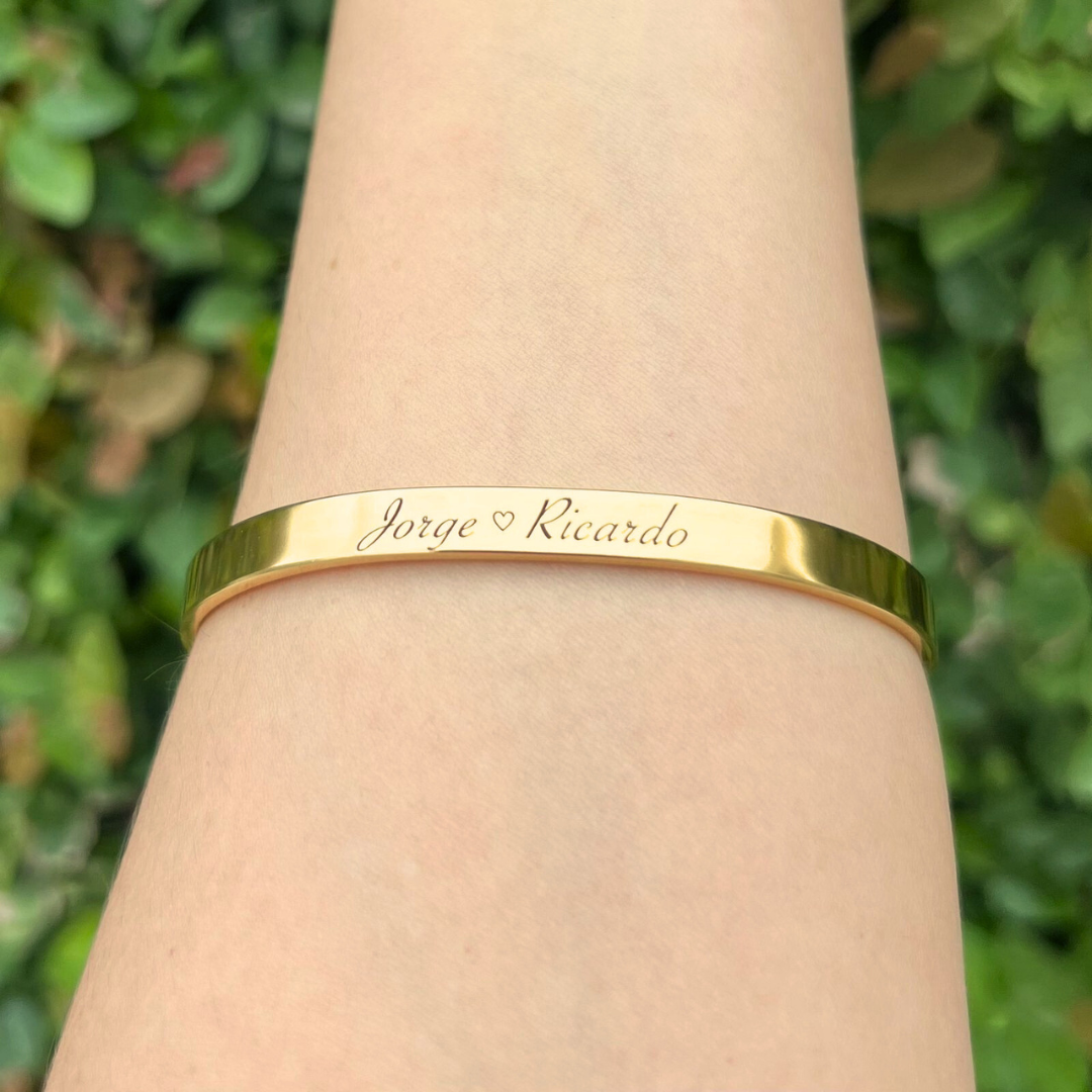 Brazalete Dorado Ajustable